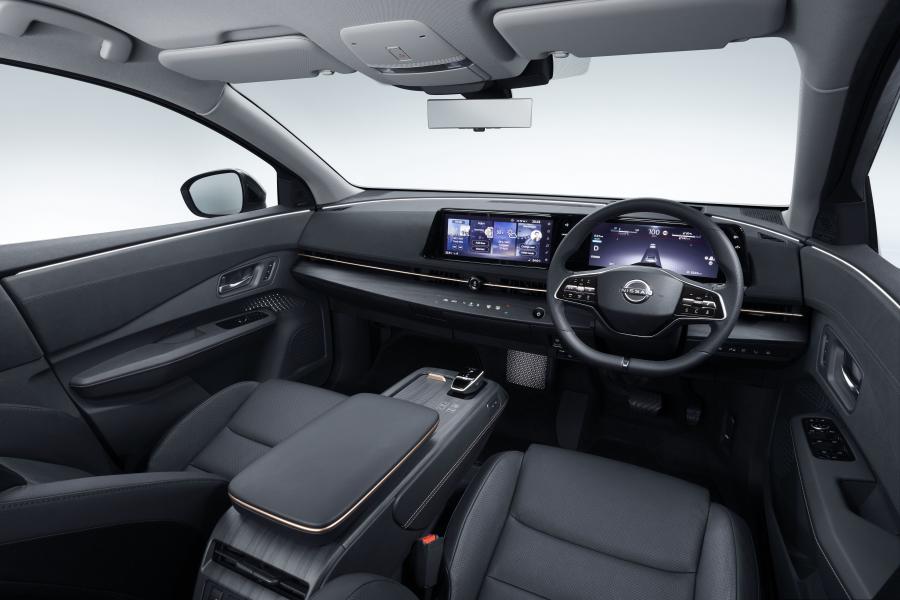 Торпедо Nissan Ariya e-4orce 2020 года  (JP) (фото 43 из 53)